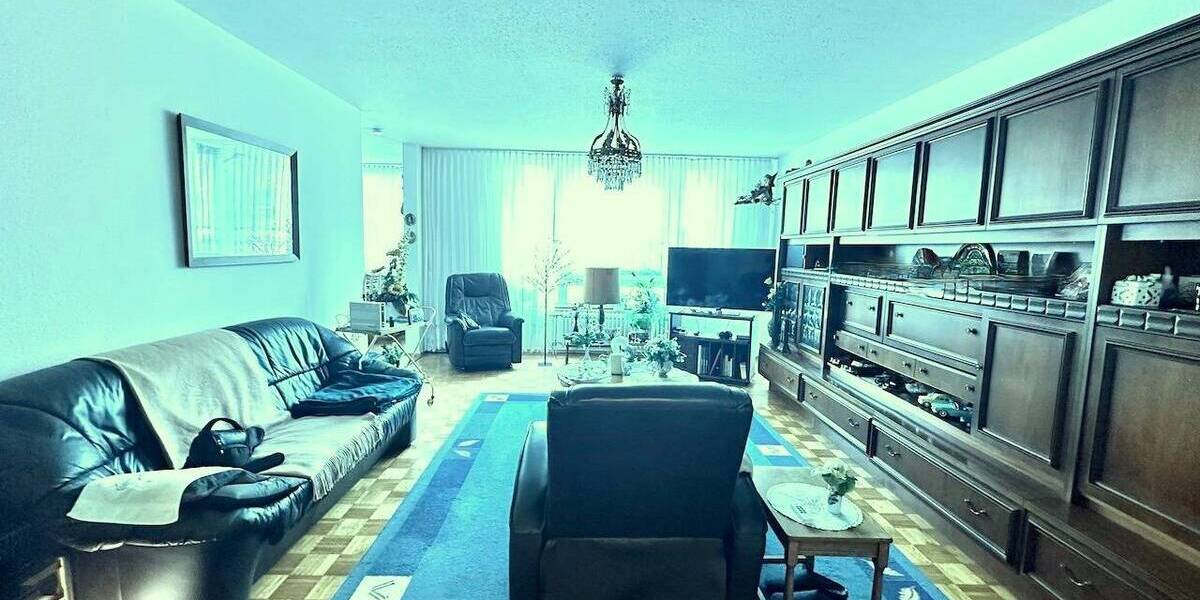 Etagenwohnung Köln Niehl - 2 Zimmer, 72 m&sup2;, 279.000&euro; | Angebot:26672409