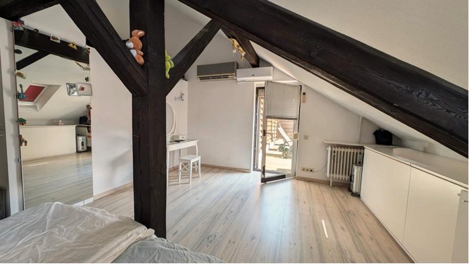 Einfamilienhaus Solingen Central - 2 Zimmer, 140 m&sup2;, 249.000&euro; | Angebot:26697111