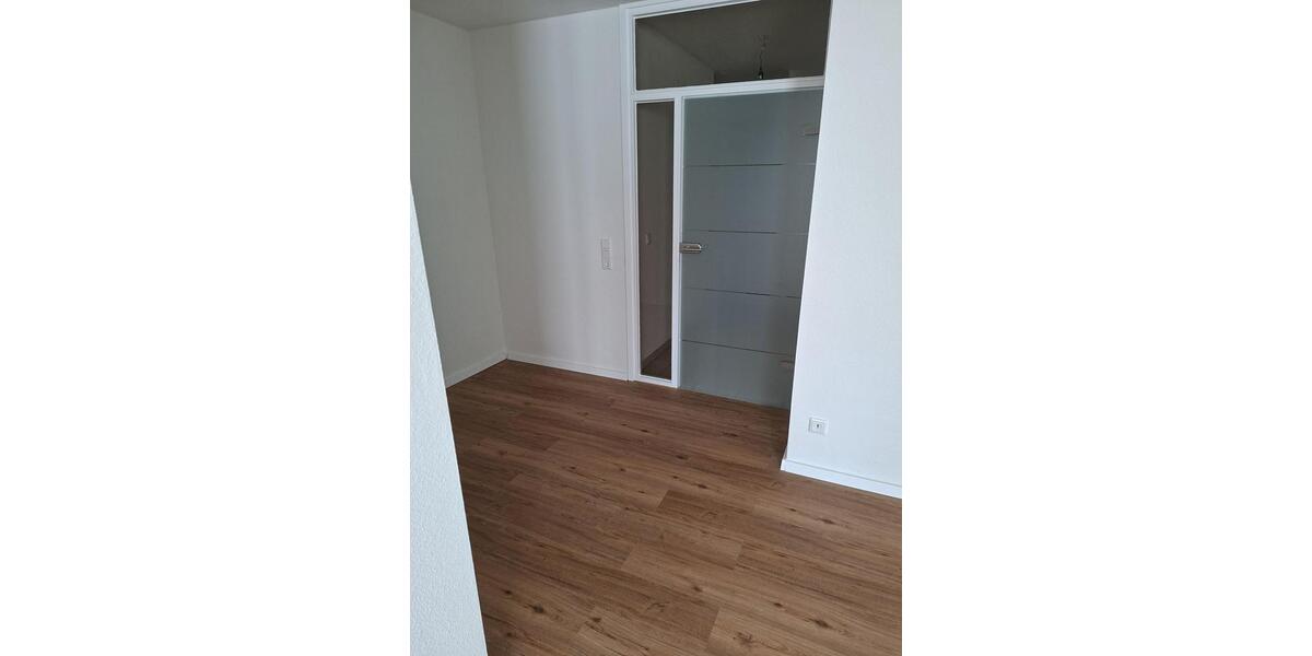 Etagenwohnung Erkrath - 3 Zimmer, 75 m&sup2;, 971&euro; | Angebot:26381536