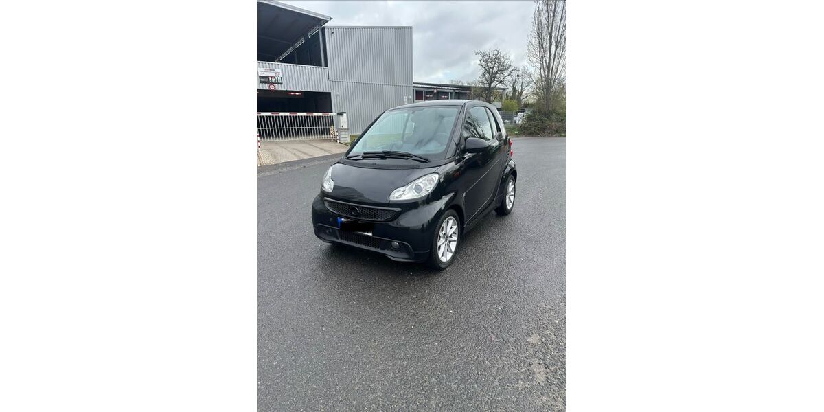 Smart ForTwo 81.000 km 6.990 &euro; Köln 51109