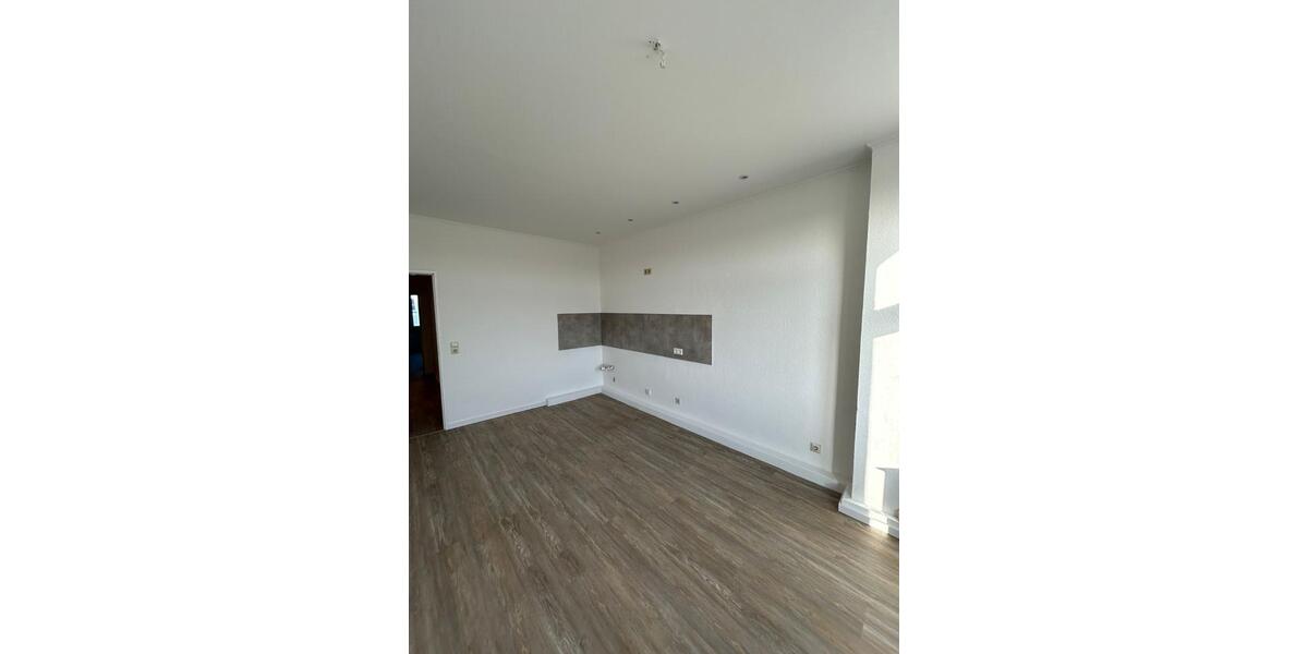 Etagenwohnung Düsseldorf Flingern Süd - 2.5 Zimmer, 85 m&sup2;, 1.395&euro; | Angebot:25519528