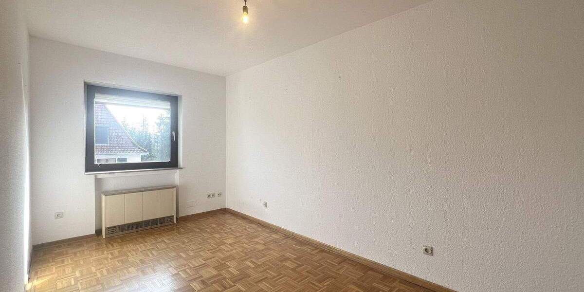 Reihenmittelhaus Burscheid - 6 Zimmer, 122 m&sup2;, 395.000&euro; | Angebot:25686259