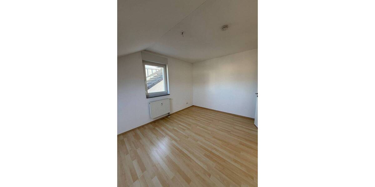 Etagenwohnung Köln Ehrenfeld - 2 Zimmer, 68 m&sup2;, 580&euro; | Angebot:26702829