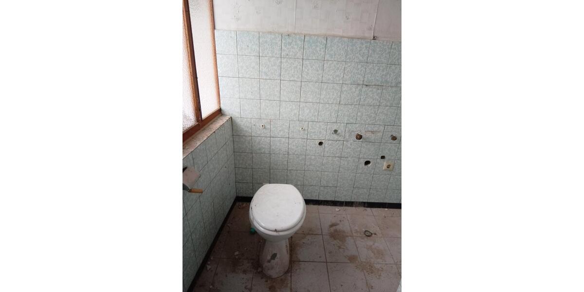 Doppelhaushälfte Bedburg - 4 Zimmer, 90 m&sup2;, 109.000&euro; | Angebot:26708483