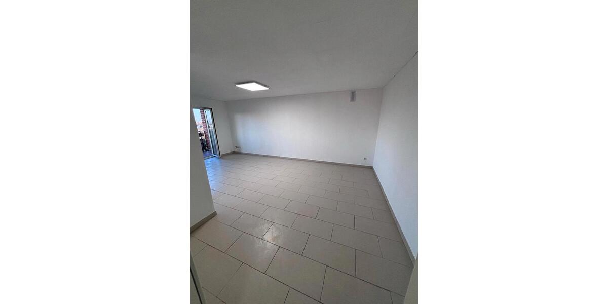 Etagenwohnung Grevenbroich Neuenhausen - 2 Zimmer, 63 m&sup2;, 800&euro; | Angebot:26527178