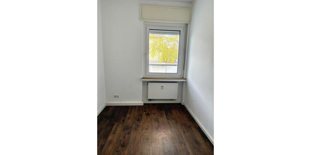 Erdgeschoßwohnung Dormagen - 6 Zimmer, 127 m&sup2;, 1.422&euro; | Angebot:25956754