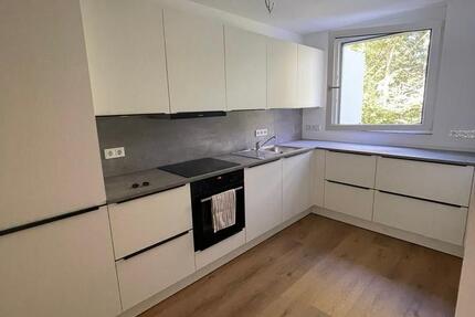 Haus Kerpen Balkhausen - 5 Zimmer, 145 m&sup2;, 2.350&euro; | Angebot:25449520