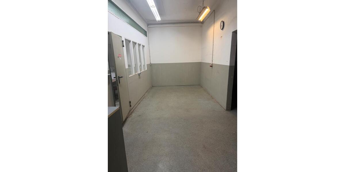 Gewerbeobjekt Solingen Central - 1.200&euro; | Angebot:26637639