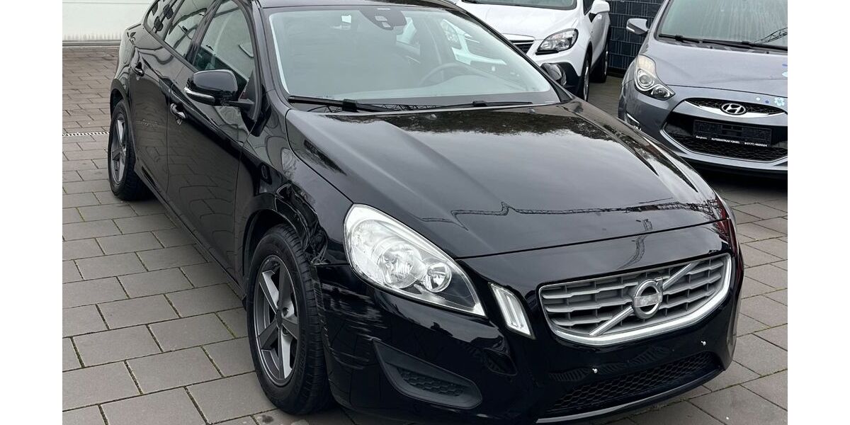 Volvo V60 122.000 km 6.850 &euro; Bergheim (bei Köln) 50129
