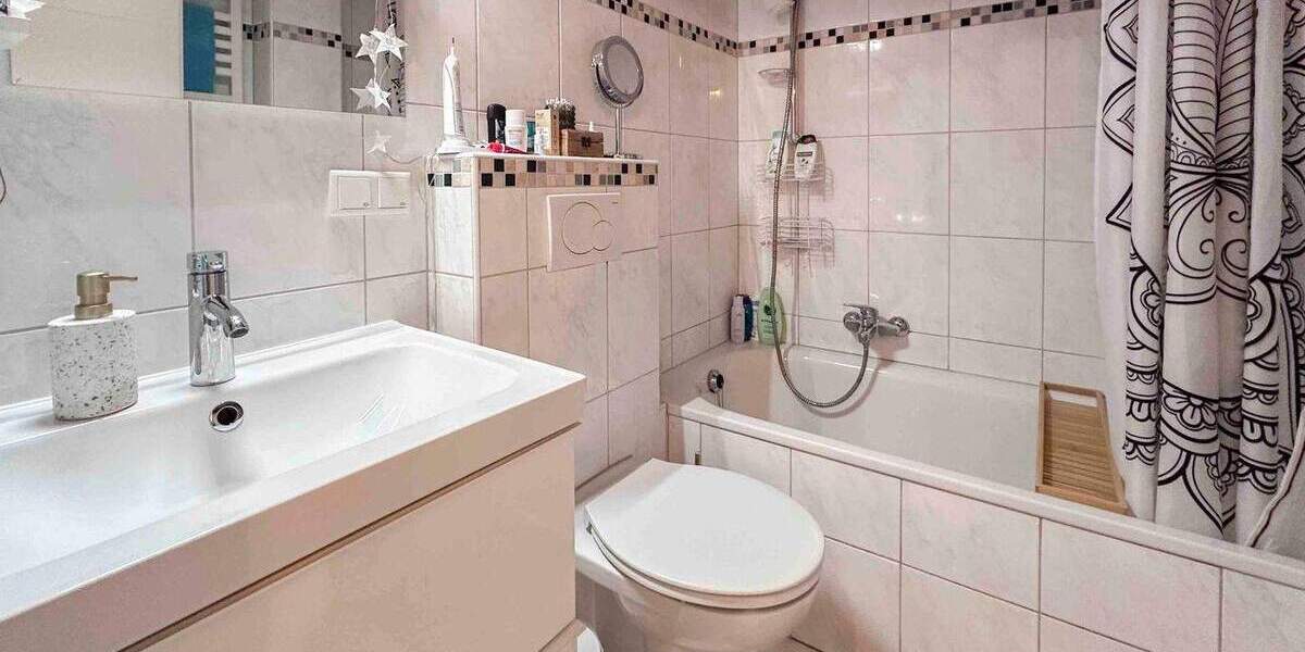 Einfamilienhaus Remscheid West - 2 Zimmer, 100.000&euro; | Angebot:25654419