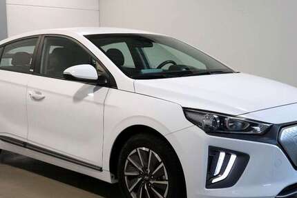 Hyundai IONIQ 9.323 km 18.700 &euro; Hürth bei Köln 50354