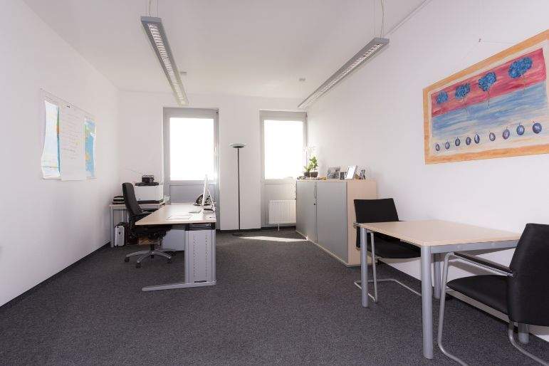 Gewerbeobjekt Ratingen Ost - 900&euro; | Angebot:25897800
