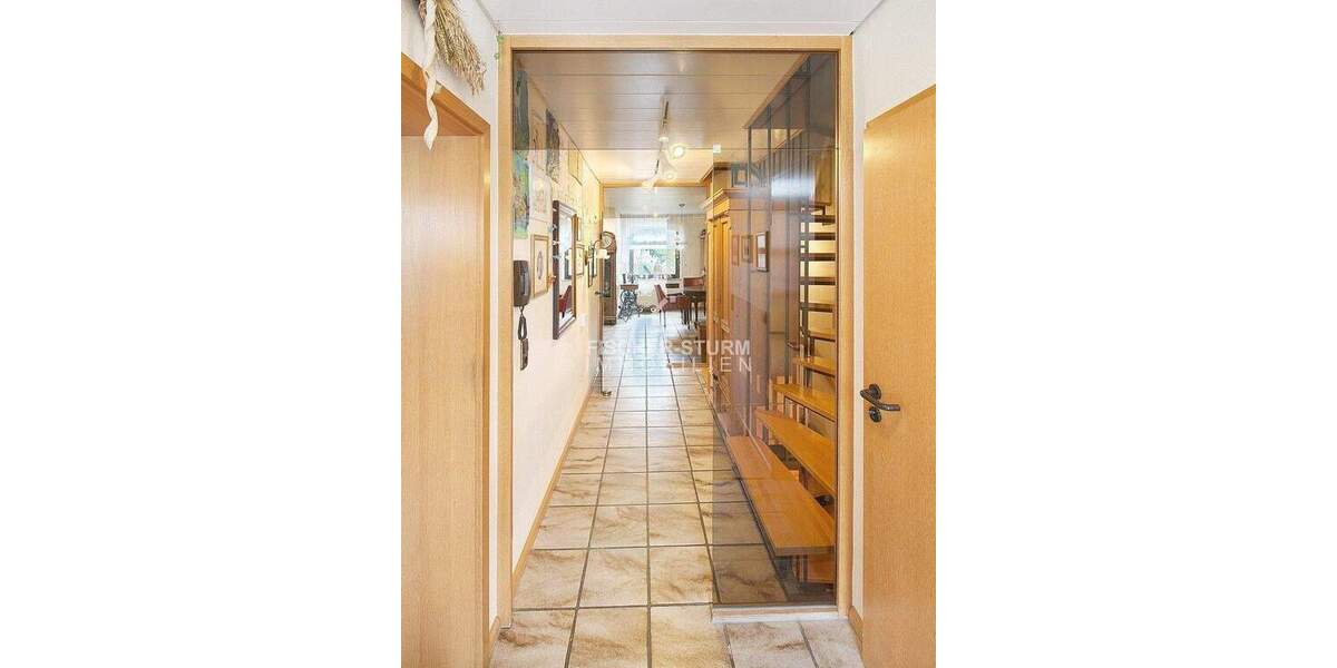 Reihenmittelhaus Mettmann Obschwarzbach - 5 Zimmer, 144 m&sup2;, 480.000&euro; | Angebot:25802051