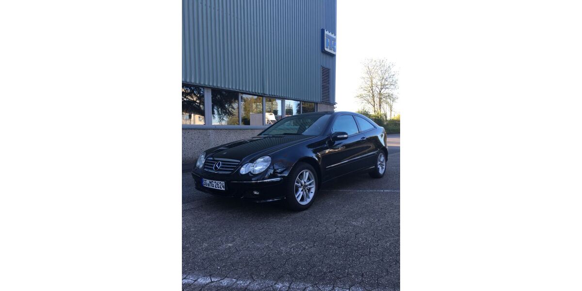 Mercedes-Benz CL 180 250.000 km 3.999 &euro; Solingen 42699