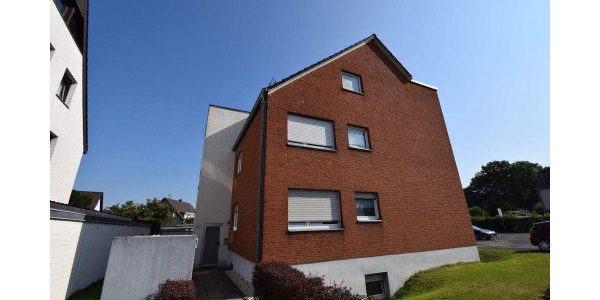 Möchten Sie nach Ihrem Feierabend im hauseigenen Pool und in der Sauna entspannen? - Etagenwohnung Bergisch Gladbach Gladbach | Angebot:25214408