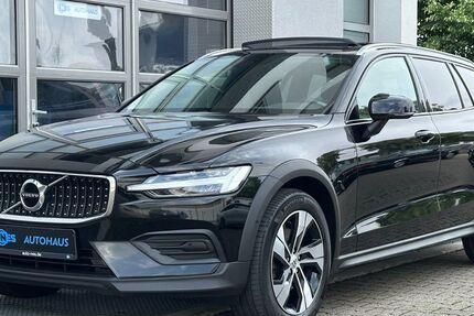 Volvo V60 Cross Country 171.000 km 24.490 &euro; Hilden (bei Düsseldorf) 40721