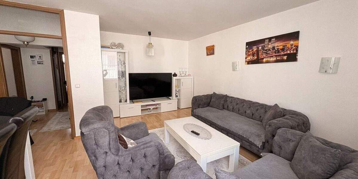 Etagenwohnung Köln / Kalk Kalk - 3 Zimmer, 73 m&sup2;, 295.000&euro; | Angebot:25929167