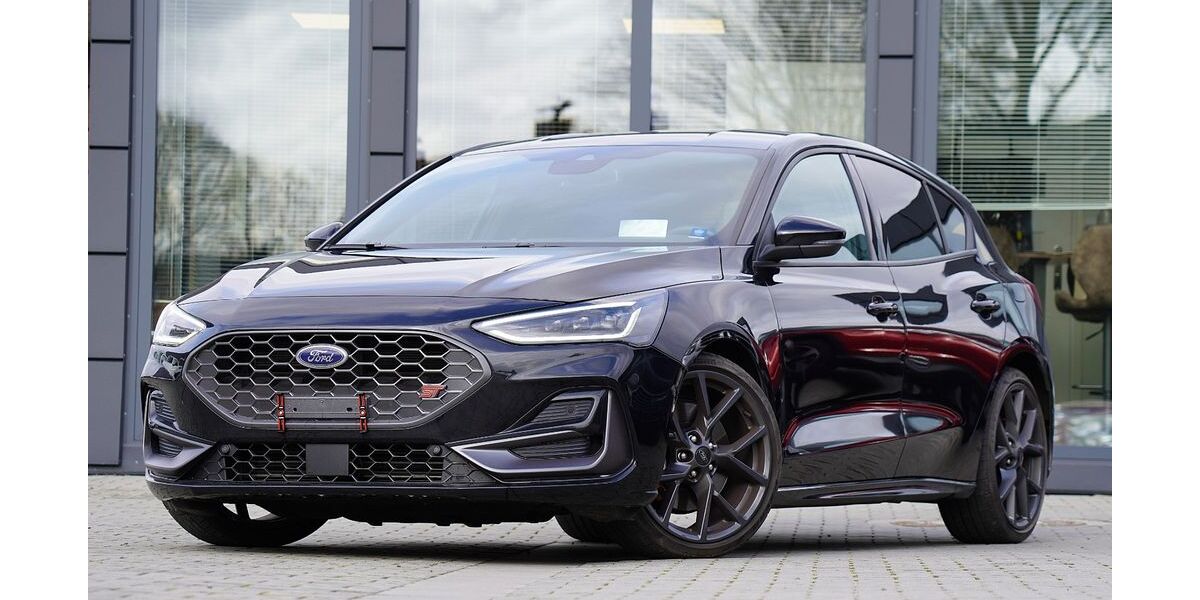 Ford Focus 19.000 km 34.980 &euro; Korschenbroich 41352