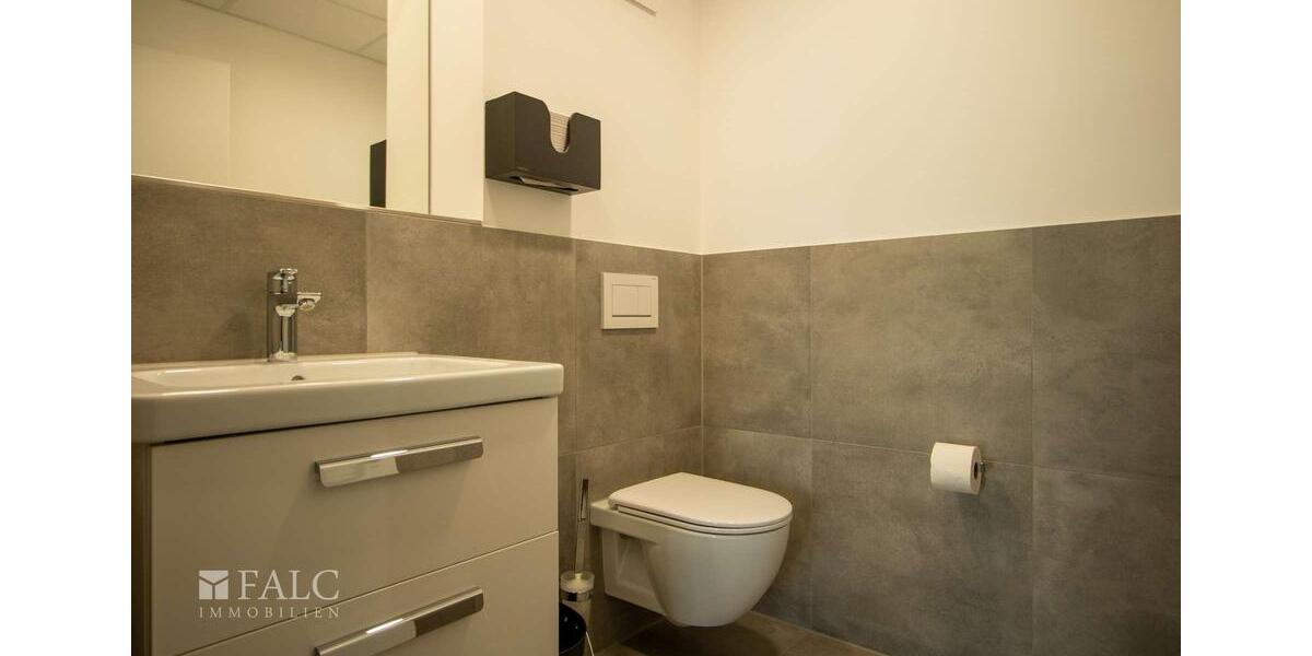 Gewerbeobjekt Grevenbroich - 2.750&euro; | Angebot:25990622