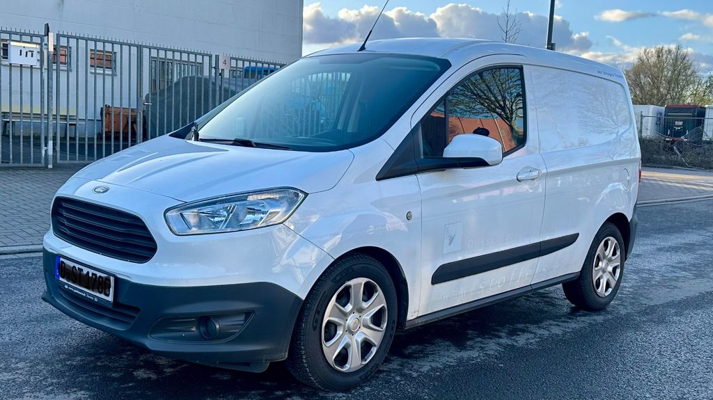 Ford Transit Courier 84.000 km 7.700 &euro; Neuss 41460