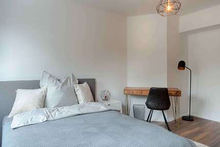 Zimmer Köln Altstadt-Süd - 815&euro; | Angebot:23706730