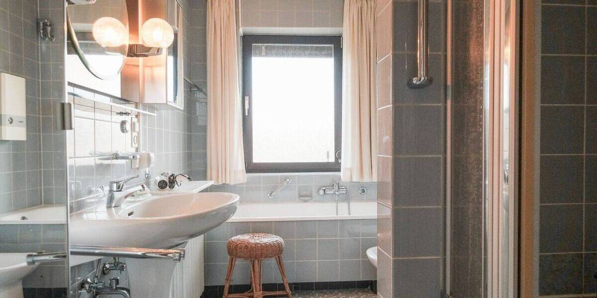 Einfamilienhaus Köln Longerich - 7 Zimmer, 137 m&sup2;, 696.000&euro; | Angebot:26026403