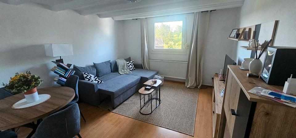 Dachgeschoßwohnung Solingen Ohligs - 3 Zimmer, 45 m&sup2;, 450&euro; | Angebot:26699619