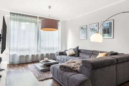 Zimmer Düsseldorf Stadtbezirk 2 - 3 Zimmer, 1.690&euro; | Angebot:24986088