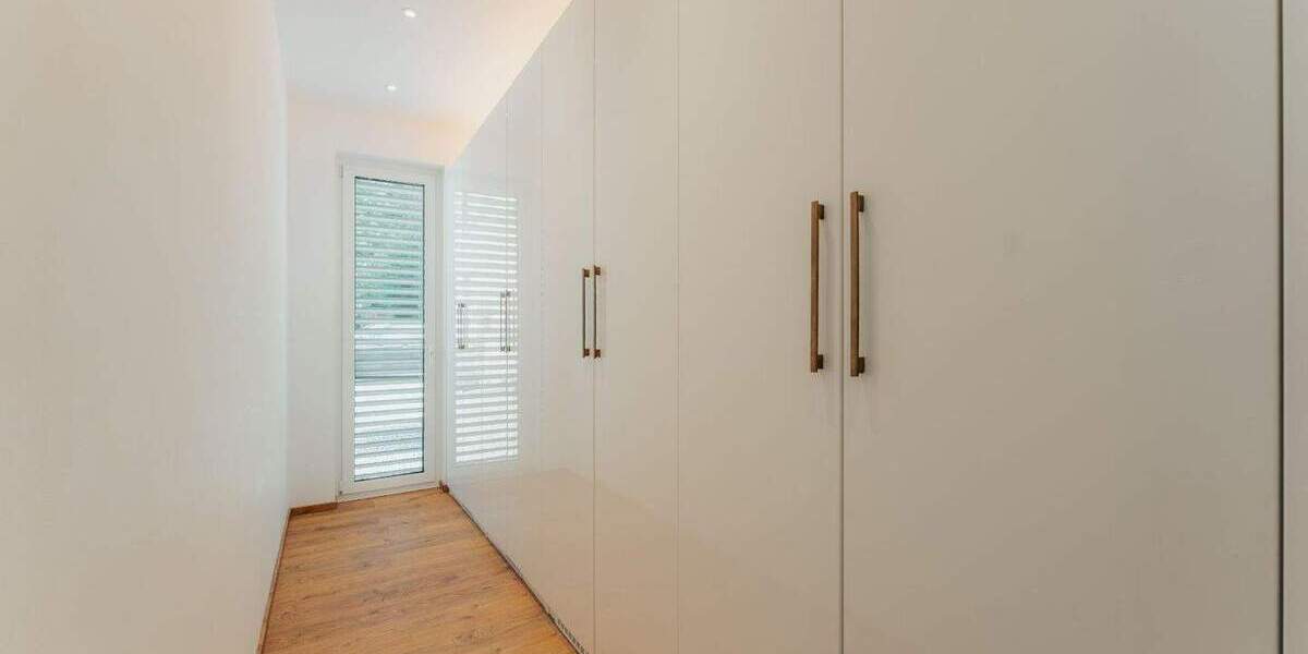 Einfamilienhaus Bergisch Gladbach Nußbaum - 6 Zimmer, 276 m&sup2;, 1.440.000&euro; | Angebot:25738347