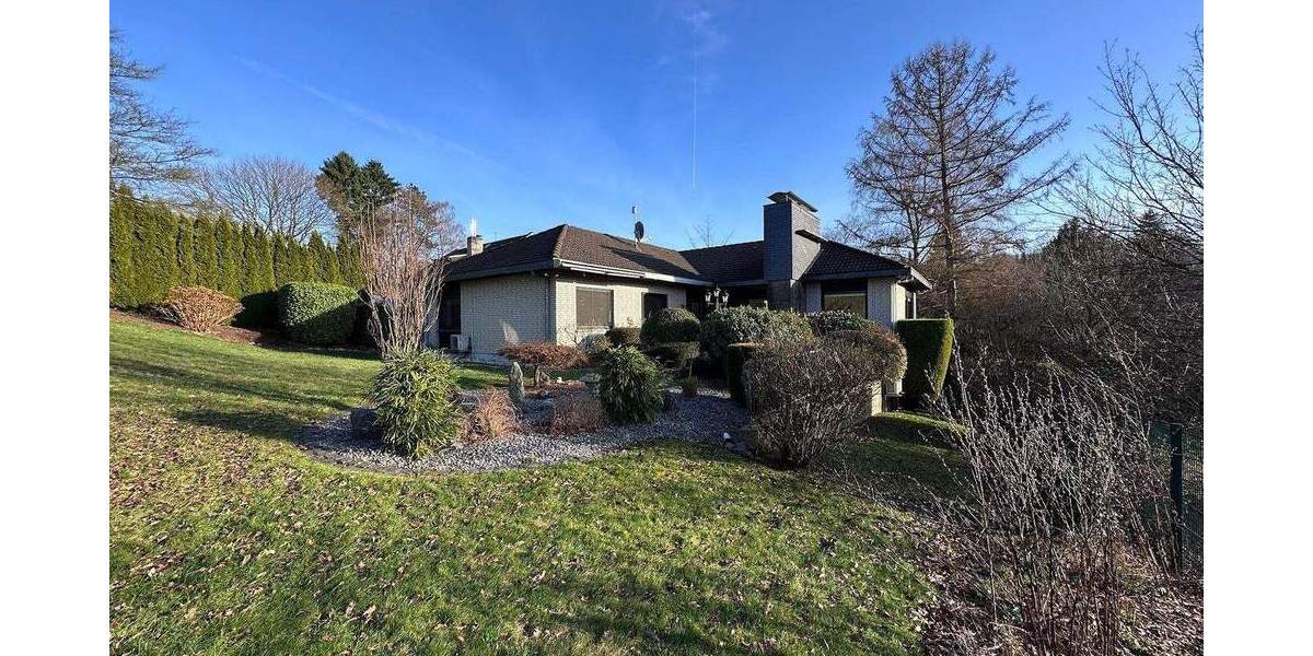 Bungalow Solingen Gräfrath - 6 Zimmer, 236 m&sup2;, 675.000&euro; | Angebot:25755949