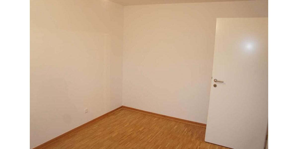 Dachgeschoßwohnung Leverkusen - 2 Zimmer, 55 m&sup2;, 950&euro; | Angebot:26688552