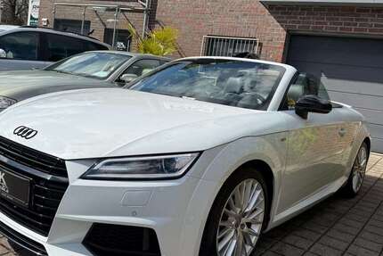 Audi TT 114.000 km 22.500 &euro; Solingen 42651