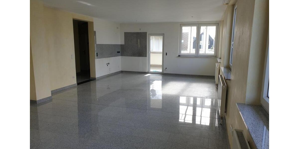 Etagenwohnung Langenfeld (Rheinland) - 3 Zimmer, 95 m&sup2;, 365.000&euro; | Angebot:25839539