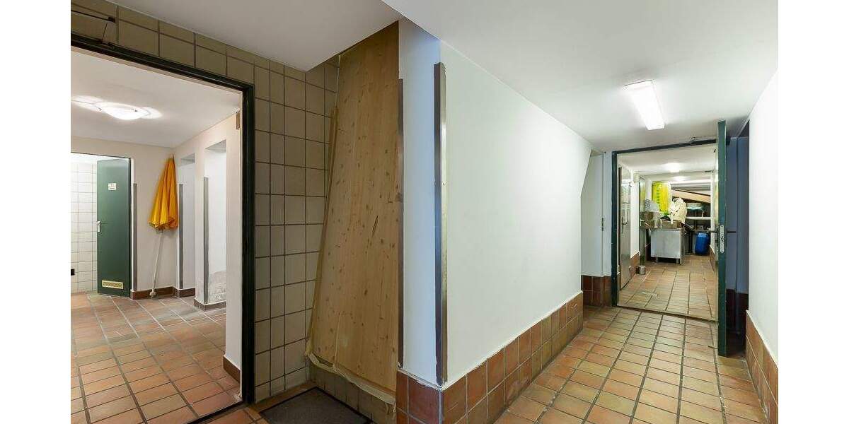 Mehrfamilienhaus, Wohnhaus Bergisch Gladbach Heidkamp - 7 Zimmer, 173 m&sup2;, 830.000&euro; | Angebot:25686490