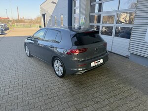 VW GOLF VIII 2.0 TDI Active +Ambiente+CarPlay+Navi+ 71.775 km 21.444 &euro; Meerbusch 40667