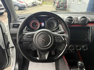 Suzuki Swift 1.4 Sport+Winterräder+Kamera+Navi+Sitzheiz 64.698 km 16.222 &euro; Meerbusch 40667