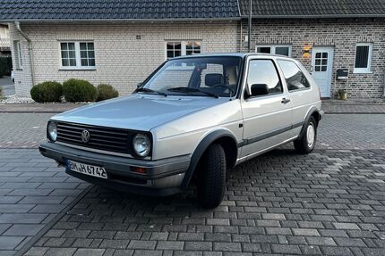 VW Golf 129.735 km 4.300 &euro; Köln 51105