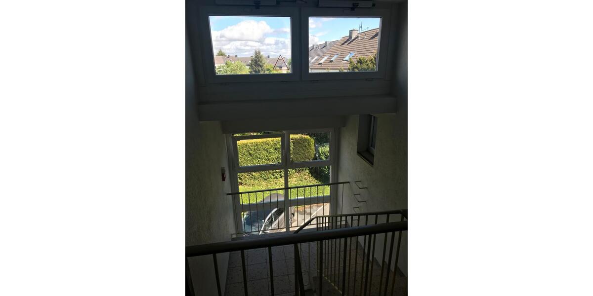 Etagenwohnung Solingen Burg - 2 Zimmer, 89 m&sup2;, 718&euro; | Angebot:25962725