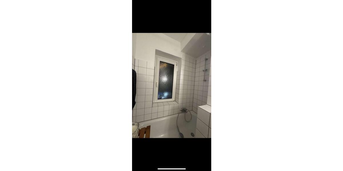 Etagenwohnung Düsseldorf Stadtbezirk 3 - 2 Zimmer, 43 m&sup2;, 640&euro; | Angebot:25765385