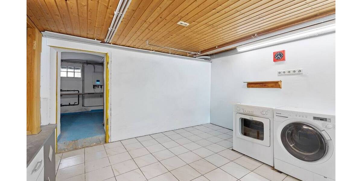Mehrfamilienhaus, Wohnhaus Hilden Forstbach - 6 Zimmer, 190 m&sup2;, 549.000&euro; | Angebot:26706879