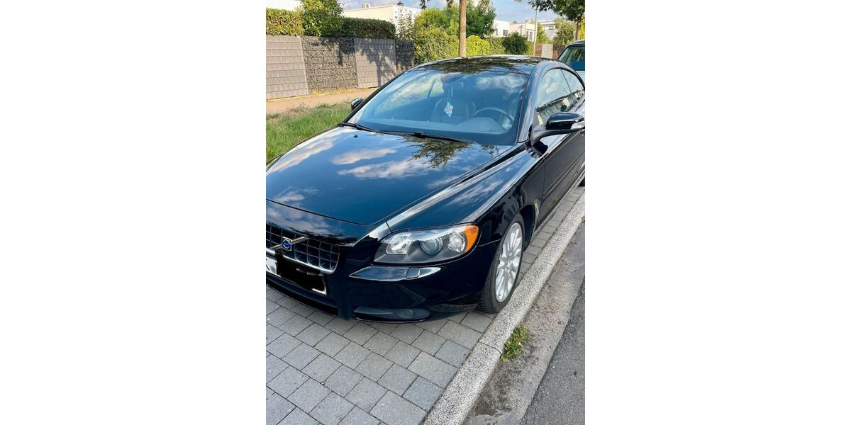 Volvo C70 73.600 km 12.900 &euro; Köln 50859