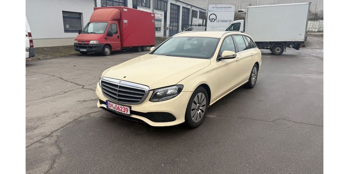 Mercedes-Benz E 200 409.000 km 9.000 &euro; Hürth 50354