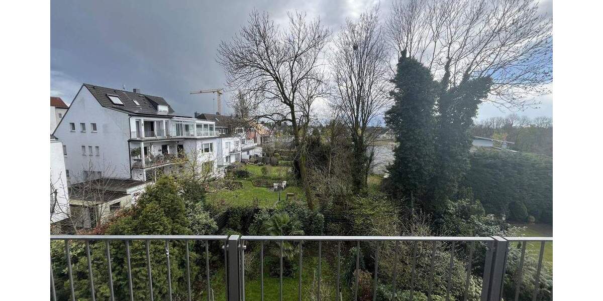 Etagenwohnung Düsseldorf Bilk - 2 Zimmer, 64 m&sup2;, 320.000&euro; | Angebot:25657435