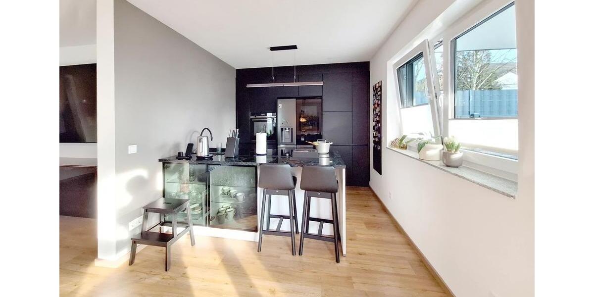 Erdgeschoßwohnung Köln Porz - 4 Zimmer, 109 m&sup2;, 1.744&euro; | Angebot:25887551