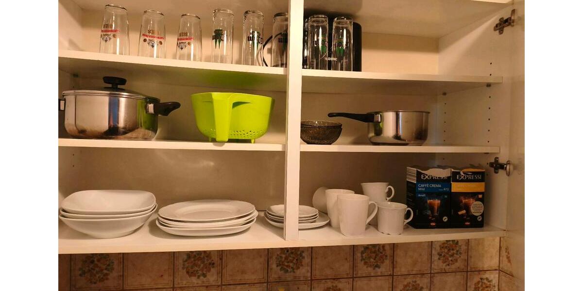 Etagenwohnung Düsseldorf Stadtbezirk 3 - 1 Zimmer, 33 m&sup2;, 1.300&euro; | Angebot:25404171