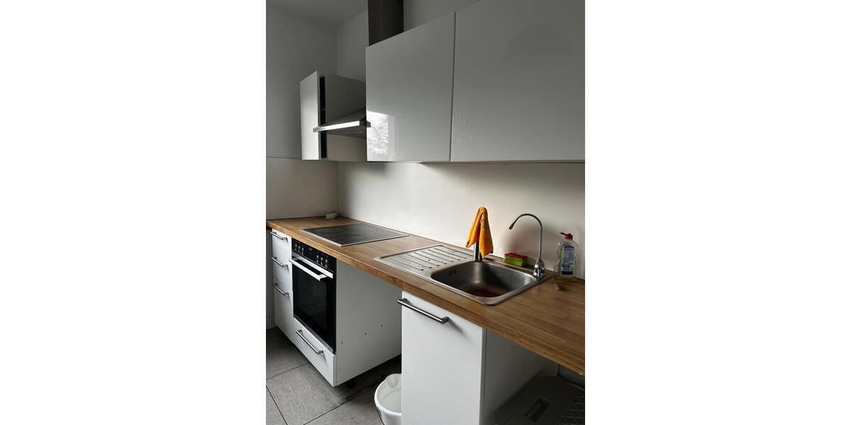 Etagenwohnung Köln Mülheim - 4 Zimmer, 83 m&sup2;, 1.150&euro; | Angebot:25840809