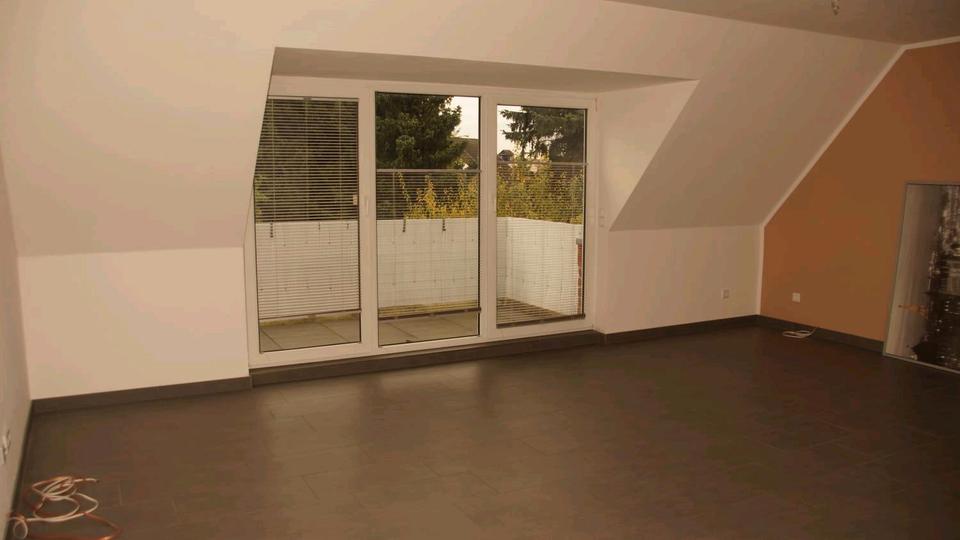 Maisonettenwohnung Langenfeld (Rheinland) - 2 Zimmer, 65 m&sup2;, 799&euro; | Angebot:25590265