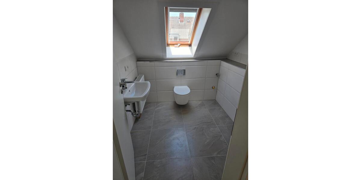 Etagenwohnung Leverkusen - 4 Zimmer, 80 m&sup2;, 275.000&euro; | Angebot:26705266