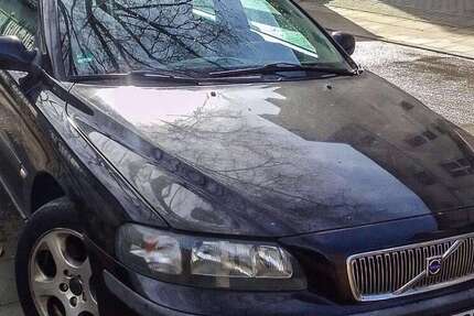 Volvo V70 200.000 km 4.900 &euro; Düsseldorf, Stadt 40237