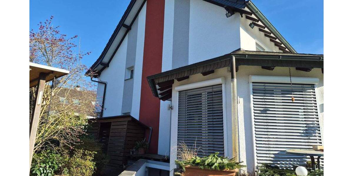Reihenendhaus Bergisch Gladbach Paffrath - 6 Zimmer, 181 m&sup2;, 859.000&euro; | Angebot:25834759